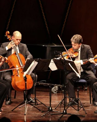 San Diego Symphony: Nicholas Buc - Noel Noel